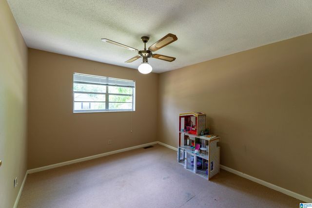 704 HILLTOP ROAD, Warrior, AL 35180