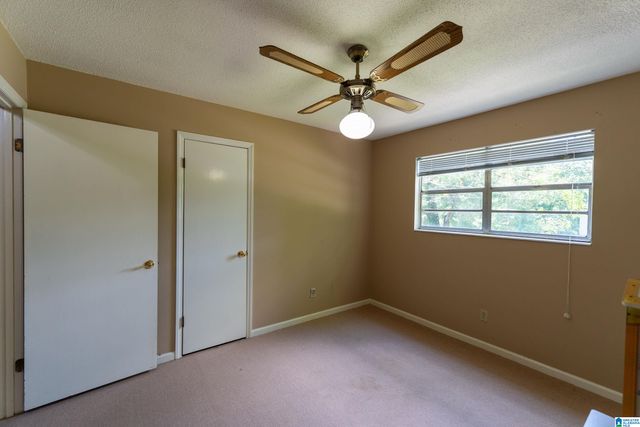 704 HILLTOP ROAD, Warrior, AL 35180