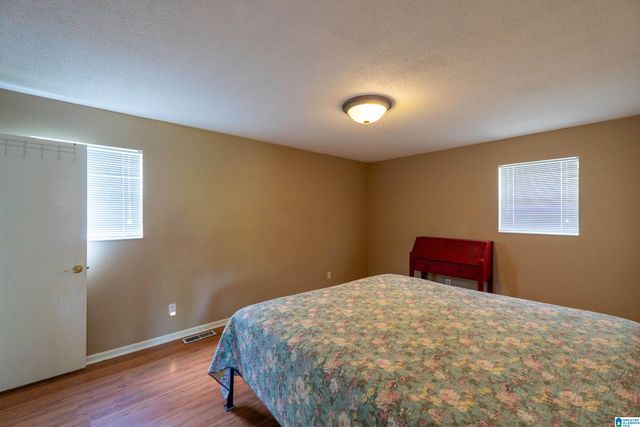 704 HILLTOP ROAD, Warrior, AL 35180
