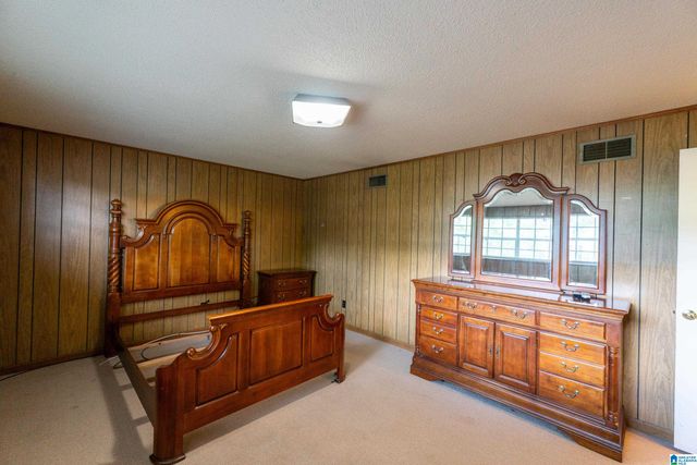 704 HILLTOP ROAD, Warrior, AL 35180