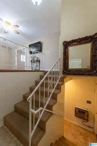 704 HILLTOP ROAD, Warrior, AL 35180