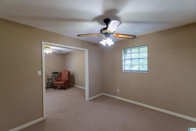 704 HILLTOP ROAD, Warrior, AL 35180