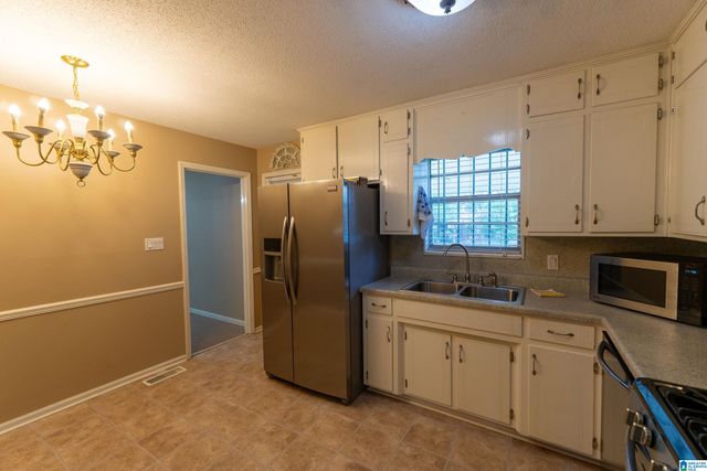 704 HILLTOP ROAD, Warrior, AL 35180