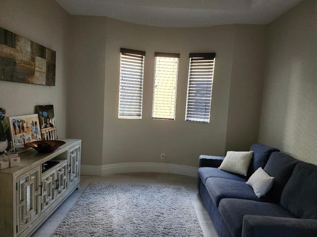 12410 SW 1st Street, Plantation, FL 33325