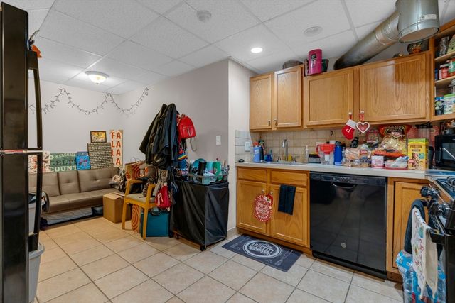 287 Everett St. 1, Boston, MA 02134