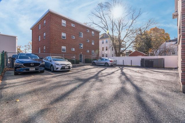 287 Everett St. 1, Boston, MA 02134
