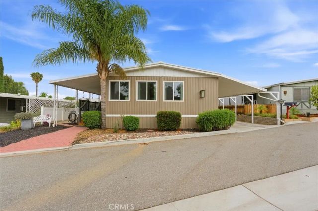 15181 Van Buren Blvd 57, Riverside, CA 92506