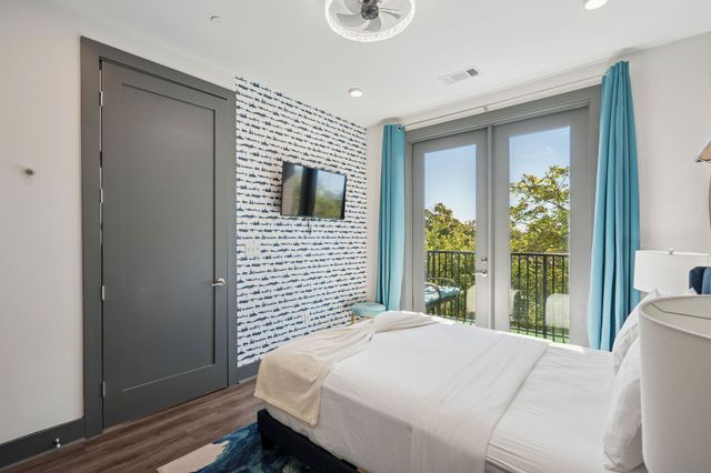 65 Lindsley Ave Apt 312, Nashville, TN 37210