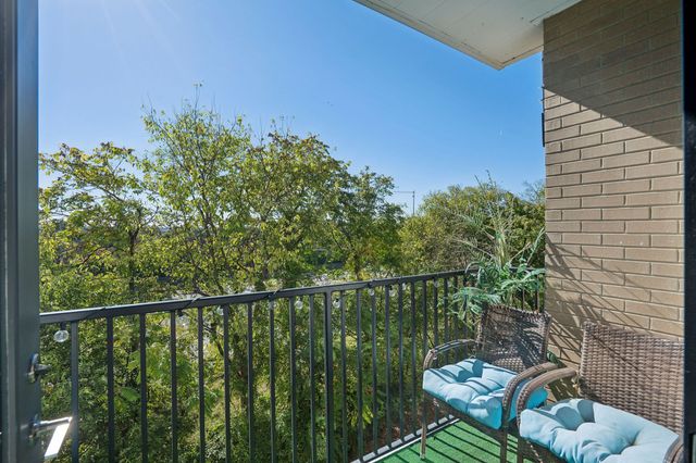 65 Lindsley Ave Apt 312, Nashville, TN 37210