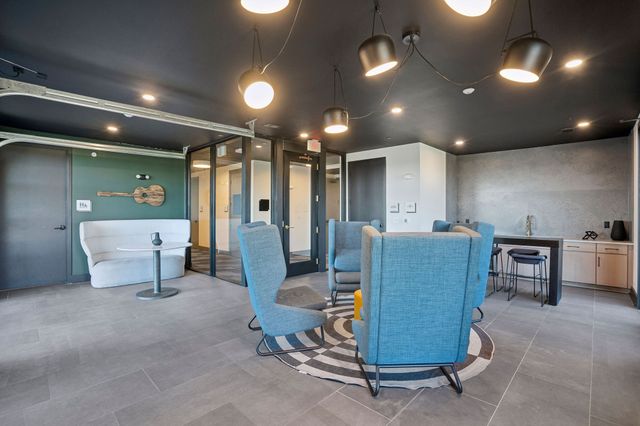 65 Lindsley Ave Apt 312, Nashville, TN 37210