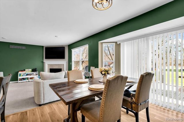 19224 Denby, Redford, MI 48240