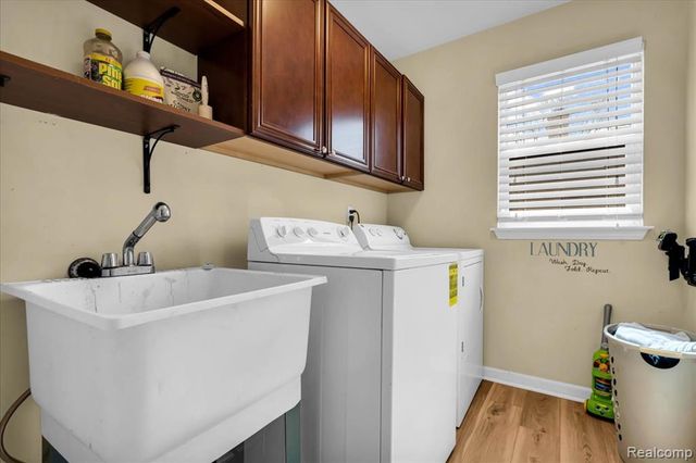 19224 Denby, Redford, MI 48240