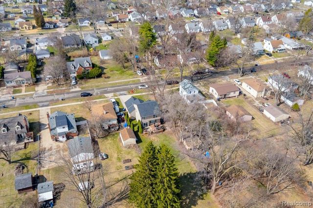 19224 Denby, Redford, MI 48240