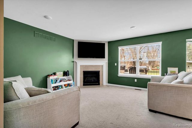 19224 Denby, Redford, MI 48240