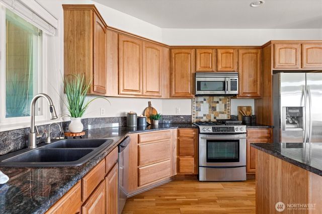 1041 Halsey Drive, Coupeville, WA 98239