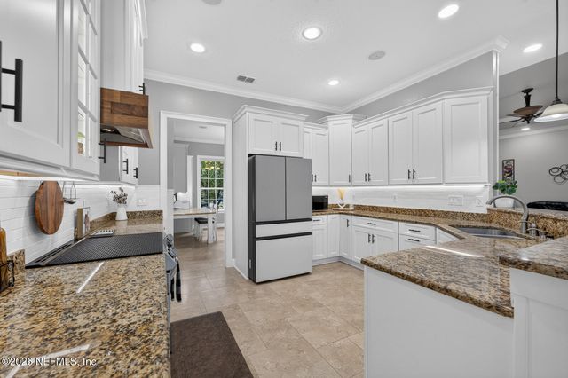 13545 MACAPA Road, Jacksonville, FL 32246
