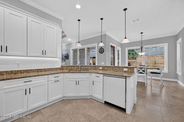 13545 MACAPA Road, Jacksonville, FL 32246