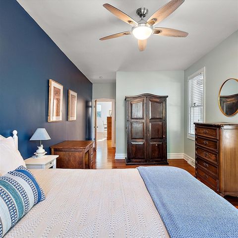 202 Oak Street, South Haven, MI 49090