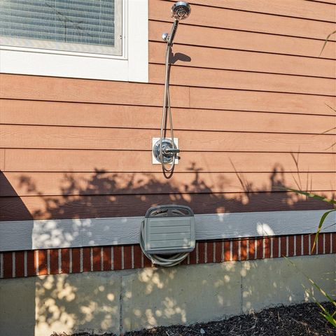 202 Oak Street, South Haven, MI 49090