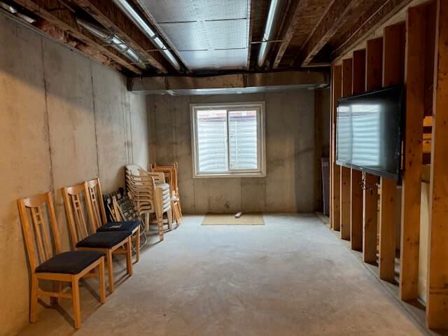 202 Oak Street, South Haven, MI 49090