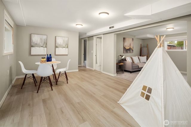 20623 81st Avenue W, Edmonds, WA 98026