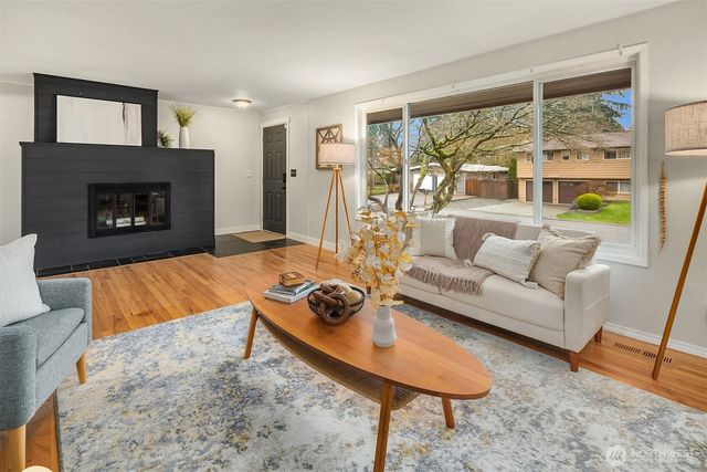 20623 81st Avenue W, Edmonds, WA 98026