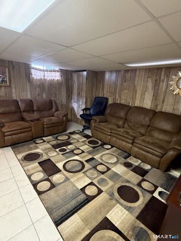 27 Columbus Street, East Hartford, CT 06108