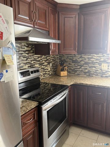 27 Columbus Street, East Hartford, CT 06108