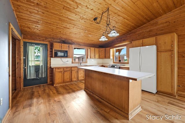 3108 Dumont Road, Allegan, MI 49010