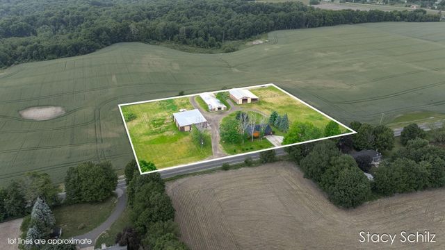3108 Dumont Road, Allegan, MI 49010