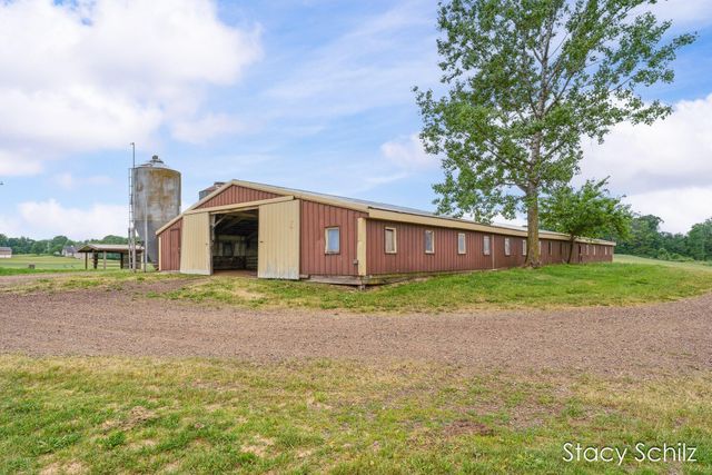3108 Dumont Road, Allegan, MI 49010