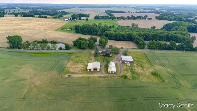 3108 Dumont Road, Allegan, MI 49010