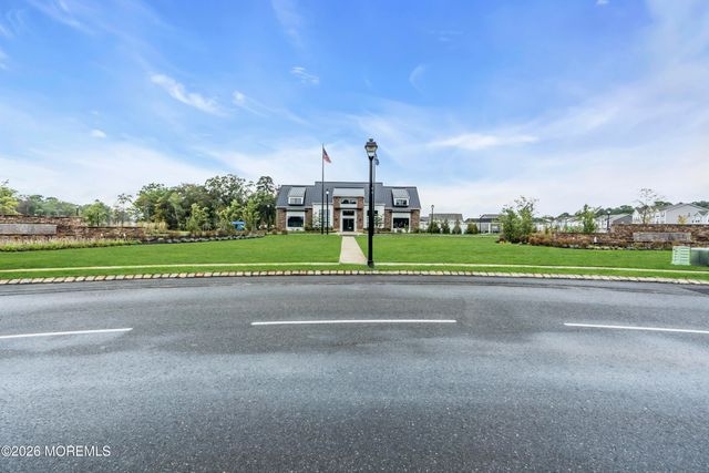 166 Mantoloking Drive, Jackson, NJ 08527