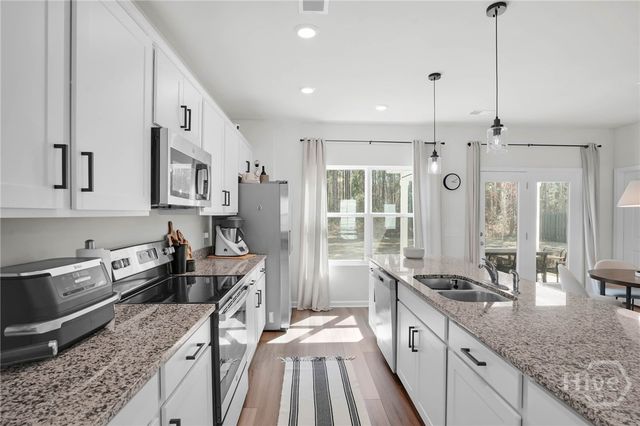 1379 Waybridge Way, Richmond Hill, GA 31324