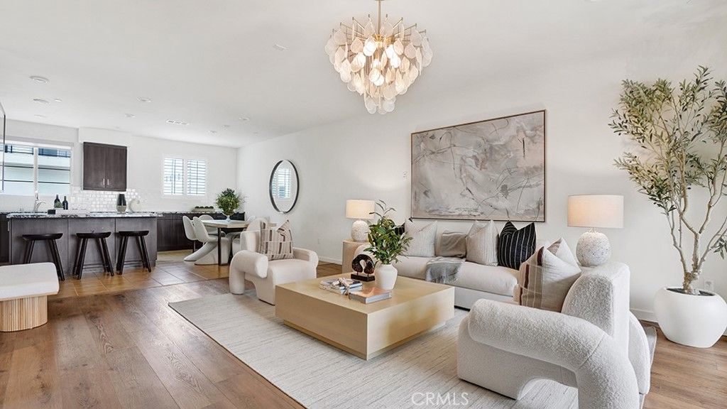 252 Harringay, Irvine, CA 92618 — exterior