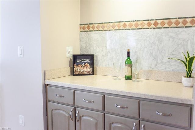 4712 Thresher CT, Virginia Beach, VA 23464