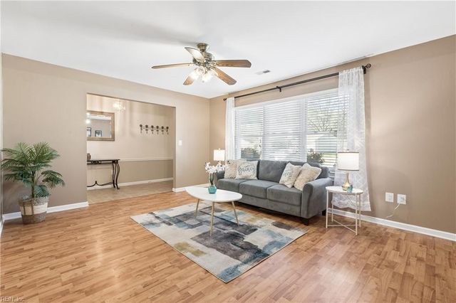 4712 Thresher CT, Virginia Beach, VA 23464