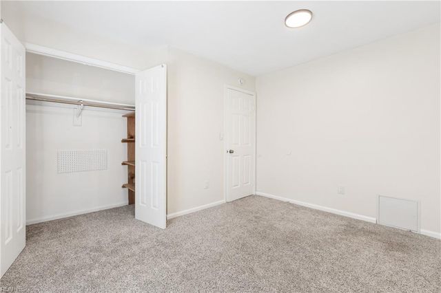 4712 Thresher CT, Virginia Beach, VA 23464