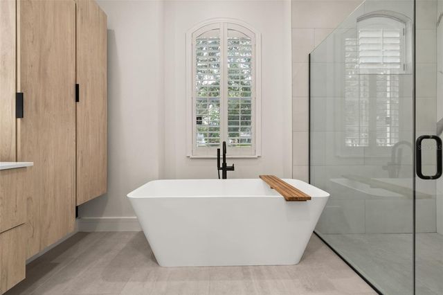 8351 BOWDEN WAY, Windermere, FL 34786