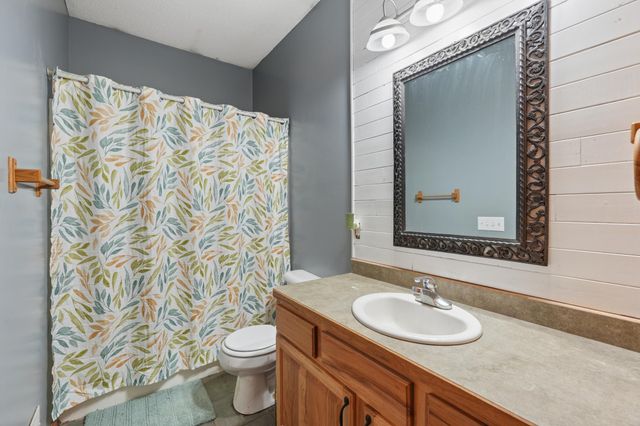 891 170th Avenue, New Richmond, WI 54017