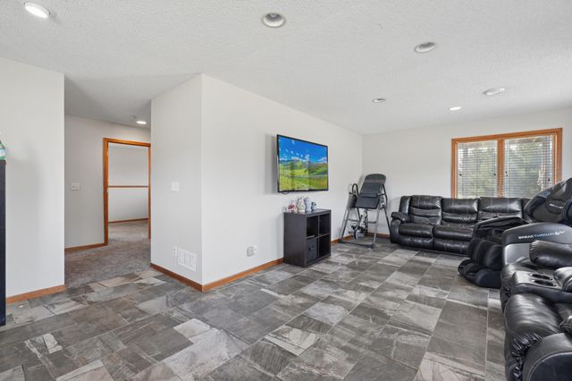 891 170th Avenue, New Richmond, WI 54017
