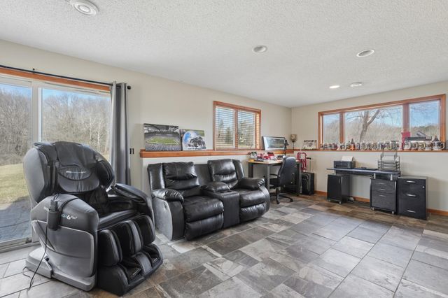 891 170th Avenue, New Richmond, WI 54017