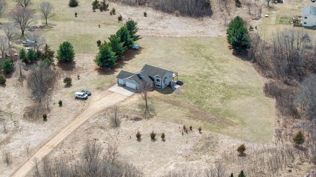 891 170th Avenue, New Richmond, WI 54017