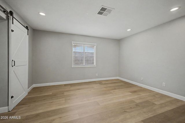 8716 E MITCHELL Drive, Scottsdale, AZ 85251