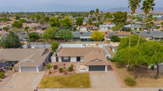 8716 E MITCHELL Drive, Scottsdale, AZ 85251