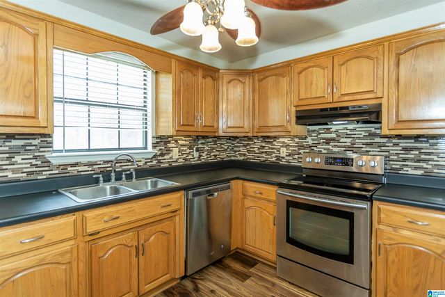 150 HAYDEN SPRINGS ROAD, Hayden, AL 35079