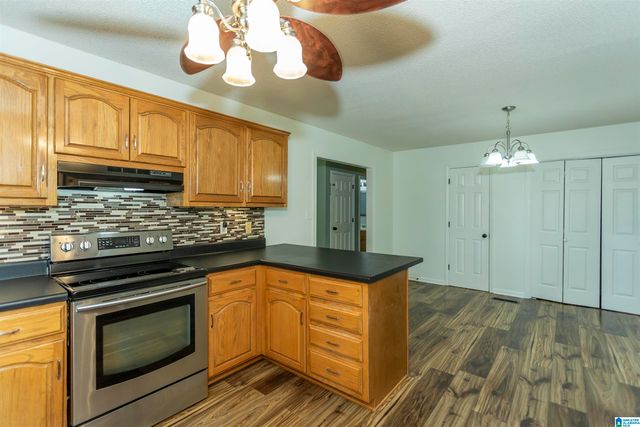 150 HAYDEN SPRINGS ROAD, Hayden, AL 35079