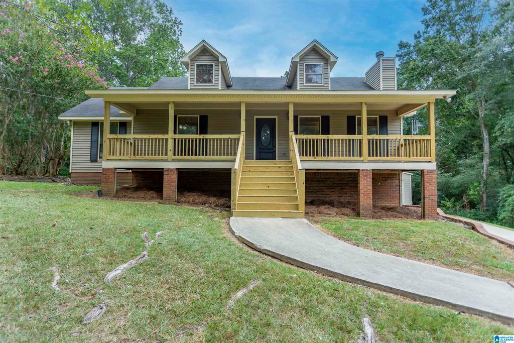 150 HAYDEN SPRINGS ROAD, Hayden, AL 35079