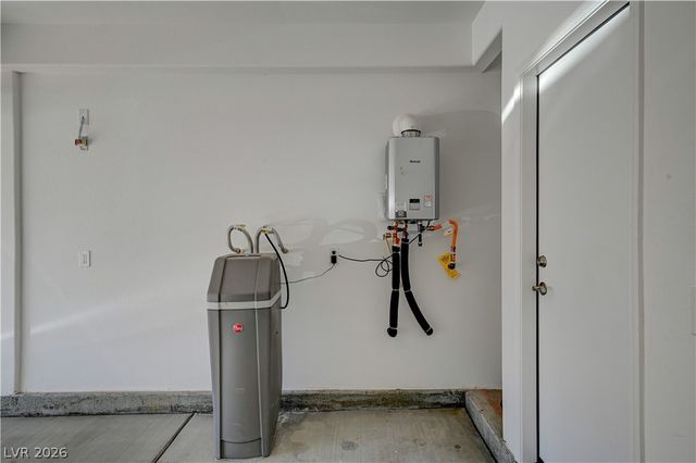 630 Great River Avenue, Las Vegas, NV 89183