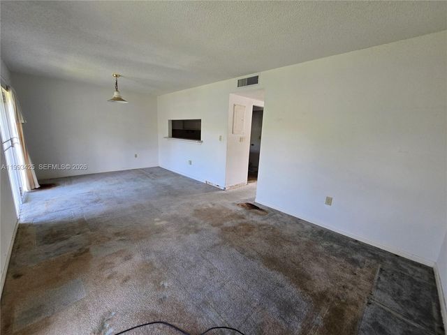 17120 SW 94th Ave 404, Palmetto Bay, FL 33157